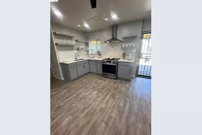 2831 Fabian Rd, Tracy, CA 95377 - Photo 13