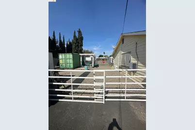 2831 Fabian Rd, Tracy, CA 95377 - Photo 5