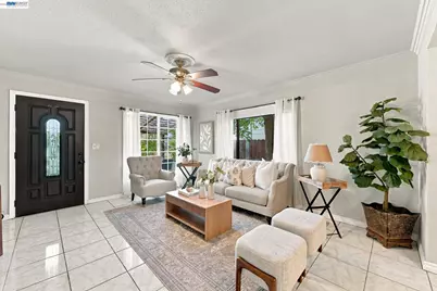 22730 Souza Ct, Hayward, CA 94541 - Photo 3