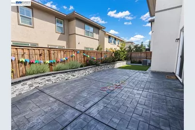 1658 Gobind Blvd, Mountain House, CA 95391 - Photo 27