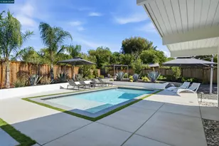 1279 Lancashire Dr, Concord, CA 94518 - Photo 59