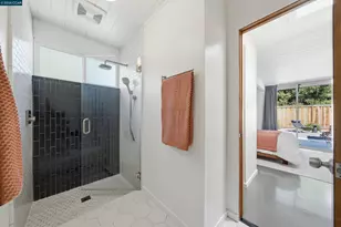 1279 Lancashire Dr, Concord, CA 94518 - Photo 39