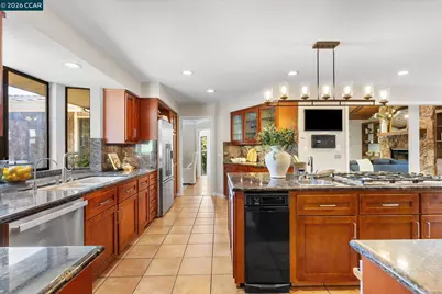 4572 Ewing Rd, Castro Valley, CA 94546 - Photo 27