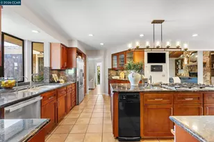 4572 Ewing Rd, Castro Valley, CA 94546 - Photo 27