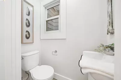 2178-2182 Bush St, San Francisco, CA 94115 - Photo 27