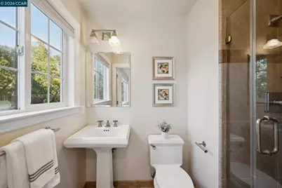 77 Jerome Ct, Walnut Creek, CA 94596 - Photo 29