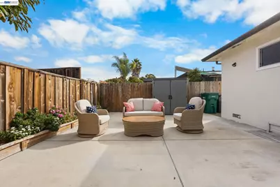 613 Minerva St, Hayward, CA 94544 - Photo 25