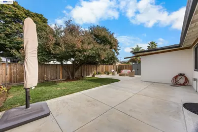 613 Minerva St, Hayward, CA 94544 - Photo 27