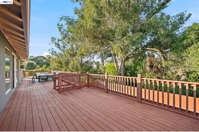 2500 Lancaster Ct, Hayward, CA 94542 - Photo 63