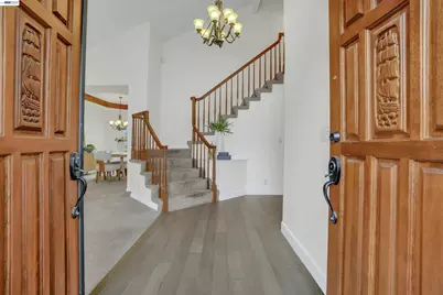 19475 Mount Jasper Dr, Castro Valley, CA 94552 - Photo 3