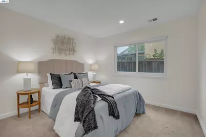 19475 Mount Jasper Dr, Castro Valley, CA 94552 - Photo 23
