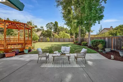19475 Mount Jasper Dr, Castro Valley, CA 94552 - Photo 37