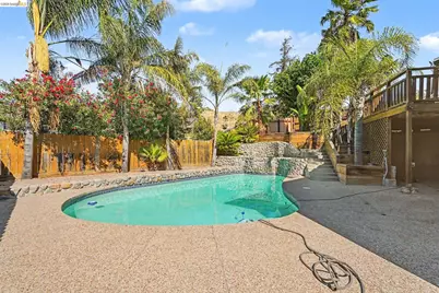808 Gloucester St, Antioch, CA 94509 - Photo 27