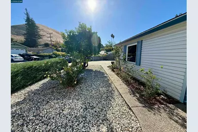 2808 Ruff Ave, Pinole, CA 94564 - Photo 3