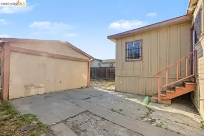 6001 Holway St, Oakland, CA 94621 - Photo 35