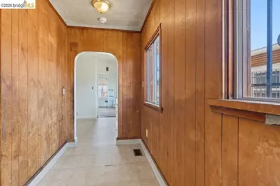 6001 Holway St, Oakland, CA 94621 - Photo 23