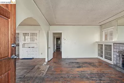 6001 Holway St, Oakland, CA 94621 - Photo 7