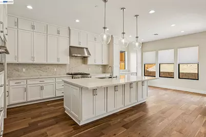 2306 Sanderling Ave, Marina, CA 93933 - Photo 5