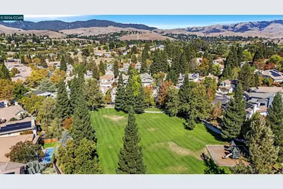121 Parkhaven Dr, Danville, CA 94506 - Photo 43