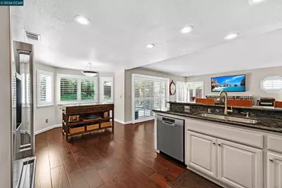 121 Parkhaven Dr, Danville, CA 94506 - Photo 9