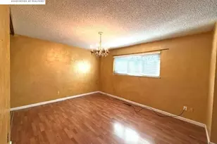 3740 Roundhill Dr, Pittsburg, CA 94565 - Photo 27
