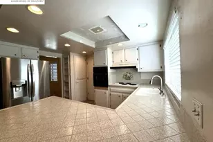 3740 Roundhill Dr, Pittsburg, CA 94565 - Photo 15
