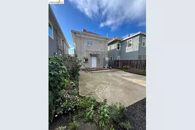 5812 Dover St, Oakland, CA 94609 - Photo 5