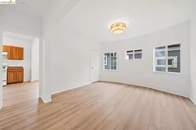 5812 Dover St, Oakland, CA 94609 - Photo 17