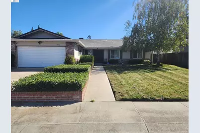 7516 Dorchester Way, Stockton, CA 95207 - Photo 1
