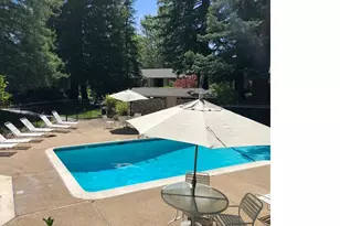 20720 4th St, Saratoga, CA 95070 - Photo 3