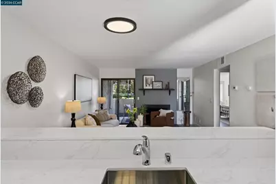1391 Monument Blvd #1, Concord, CA 94520 - Photo 9