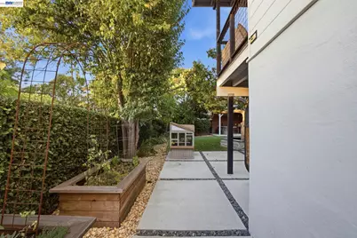 5032 Vannoy Ave, Castro Valley, CA 94546 - Photo 41