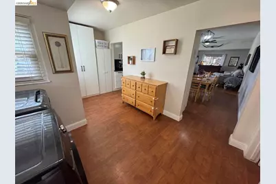 12528 Peach Ln, Wilton, CA 95693 - Photo 15