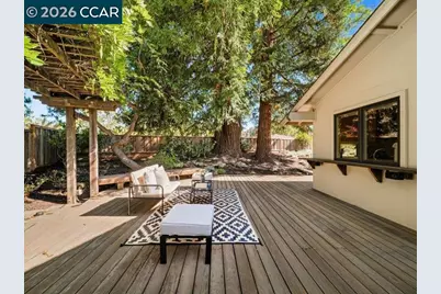 8 Dunsmoor Ct, Danville, CA 94526 - Photo 51