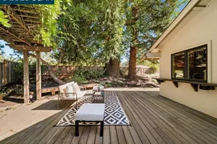 8 Dunsmoor Ct, Danville, CA 94526 - Photo 51
