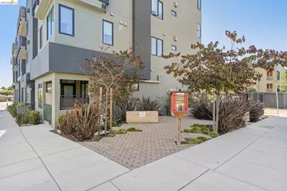 10300 San Pablo Ave #203, El Cerrito, CA 94530 - Photo 43