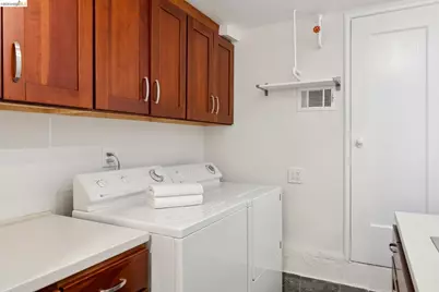 752 Grizzly Peak Blvd, Berkeley, CA 94708 - Photo 57