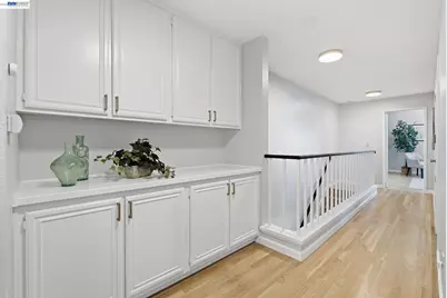 73 Bay Park Ter, Alameda, CA 94502 - Photo 27