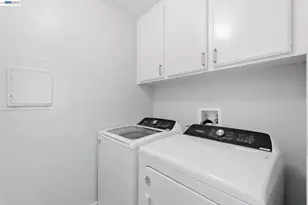 73 Bay Park Terrace, Alameda, CA 94502 - Photo 25