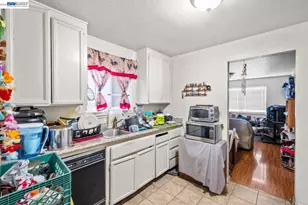 33454 7th St, Union City, CA 94587 - Photo 9