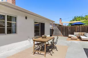 316 Fair Haven Rd, Alameda, CA 94501 - Photo 41