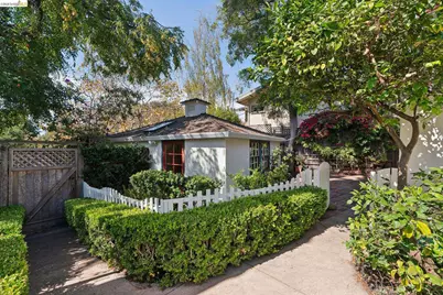 929 Contra Costa Ave, Berkeley, CA 94707 - Photo 43