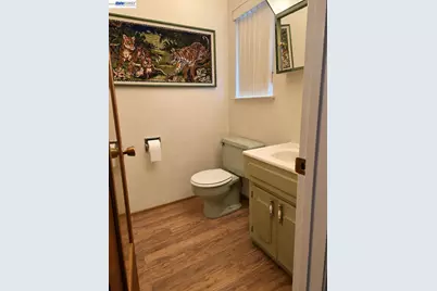 230 Flanders Ct, San Lorenzo, CA 94541 - Photo 13