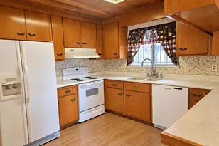 230 Flanders Ct, San Lorenzo, CA 94541 - Photo 3