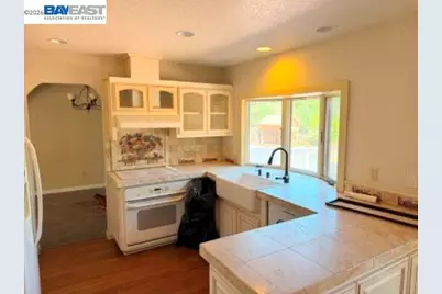 154 Vine St, Vacaville, CA 95688 - Photo 5