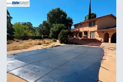 154 Vine St, Vacaville, CA 95688 - Photo 17