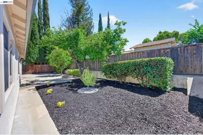 646 Joyce Street, Livermore, CA 94550 - Photo 31