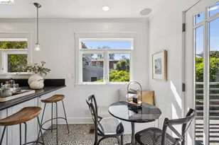 5850 Lawton Ave, Oakland, CA 94618 - Photo 23