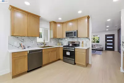 1913 Middlefield Rd, Mountain View, CA 94043 - Photo 11