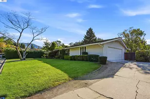 11 Ray Ct, Alamo, CA 94507 - Photo 3